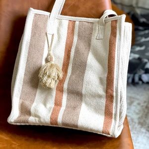 Universal Thread Canvas Tote